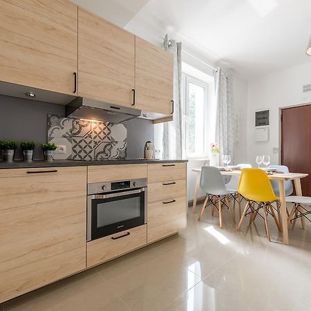 P&O Apartments Metro Wilanowska Варшава Екстер'єр фото